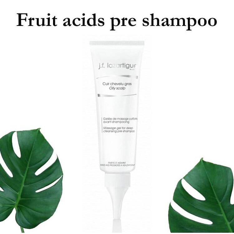 Massage gel for deep cleansing pre-shampoo
